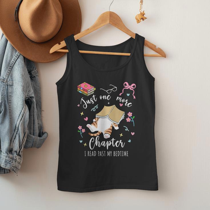 Just One More Chapter I Read Past My Bedtime Cat Book Lover Men Tank Top