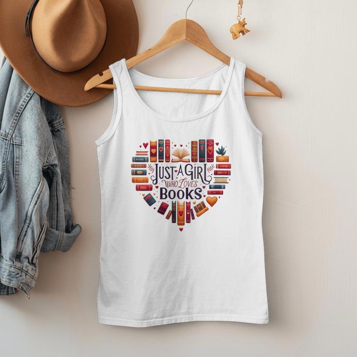 Cute Just A Girl Who Loves Books Heart Shape Reader Men Tank Top