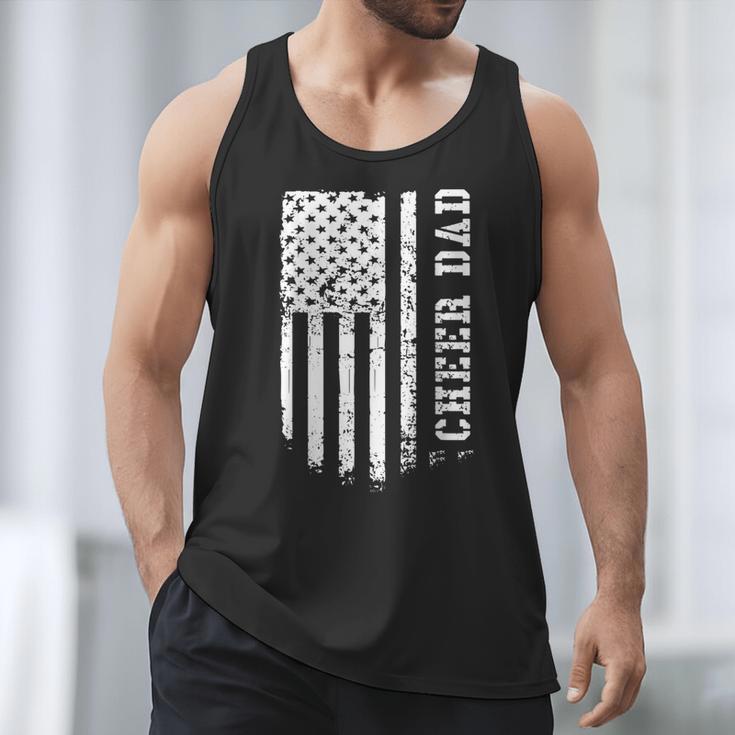Cheer Dad Cheerleading American Flag Fathers Day Cheerleader Men Tank Top