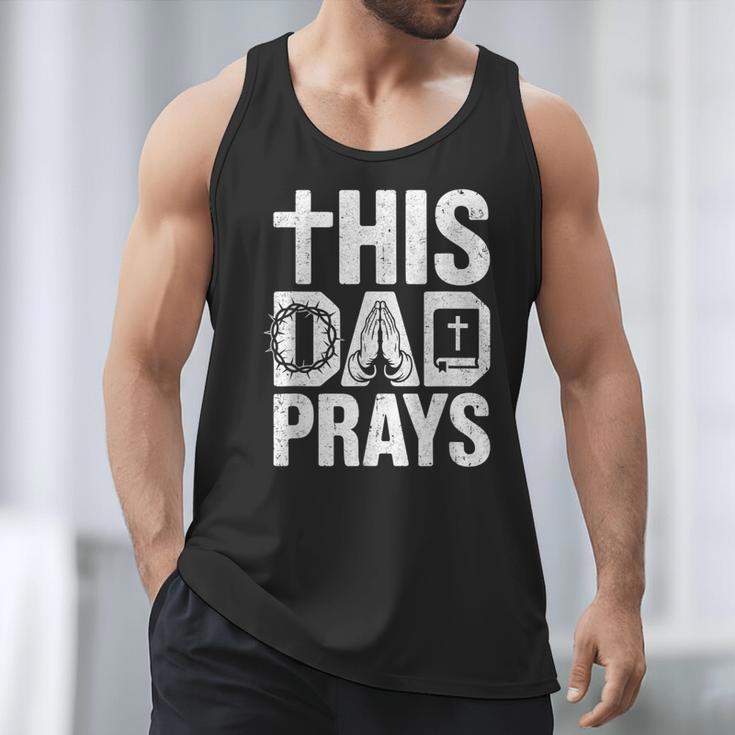 This Dad Pray Religious Vintage Father's Day Christian Daddy Men Tank Top
