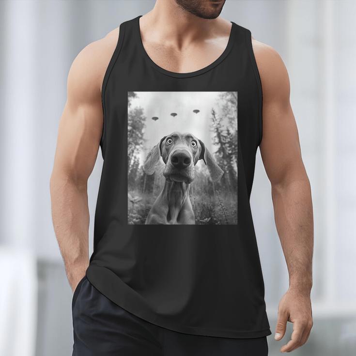 Dog Mom Dad Alien Selfie Weimaraner UFO For Men Women Men Tank Top