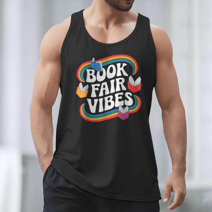 Library Book Fair Vibe Groovy Retro School Reading Nostalgic Men Tank Top