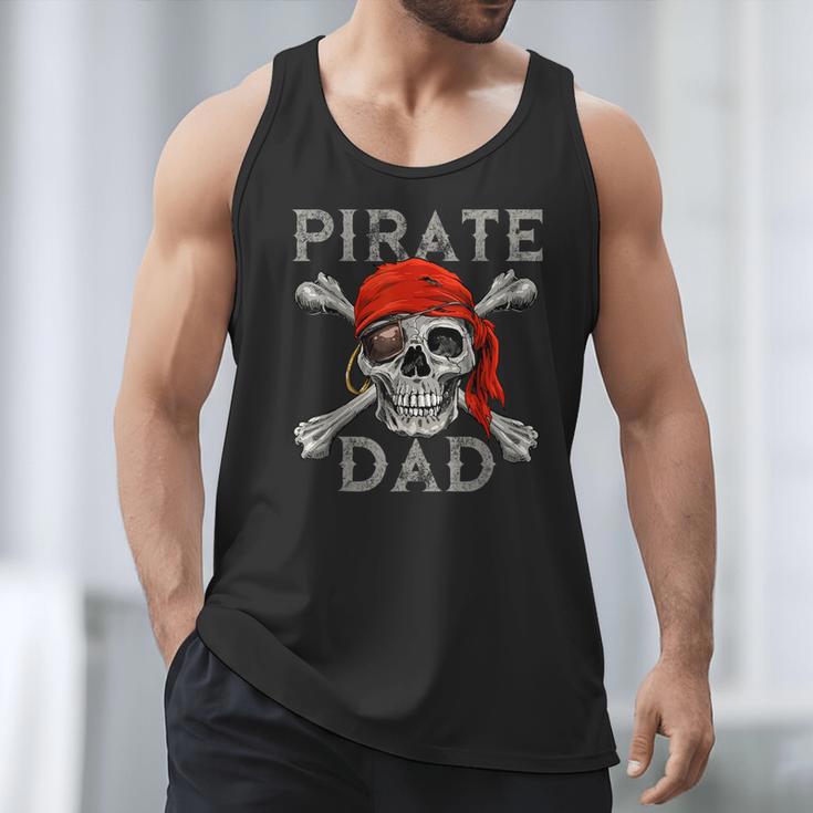 Pirate Dad Shirt Jolly Roger Crossbones Skull Halloween Men Tank Top