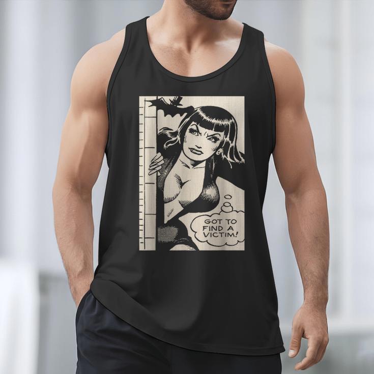 Vintage Vampire Bat Vampire Pin Up Girl Horror Comic Book Men Tank Top