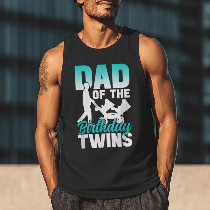 Dad Of The Birthday Twins Celebrate Cute Twin Father Daddy Men Tank Top
