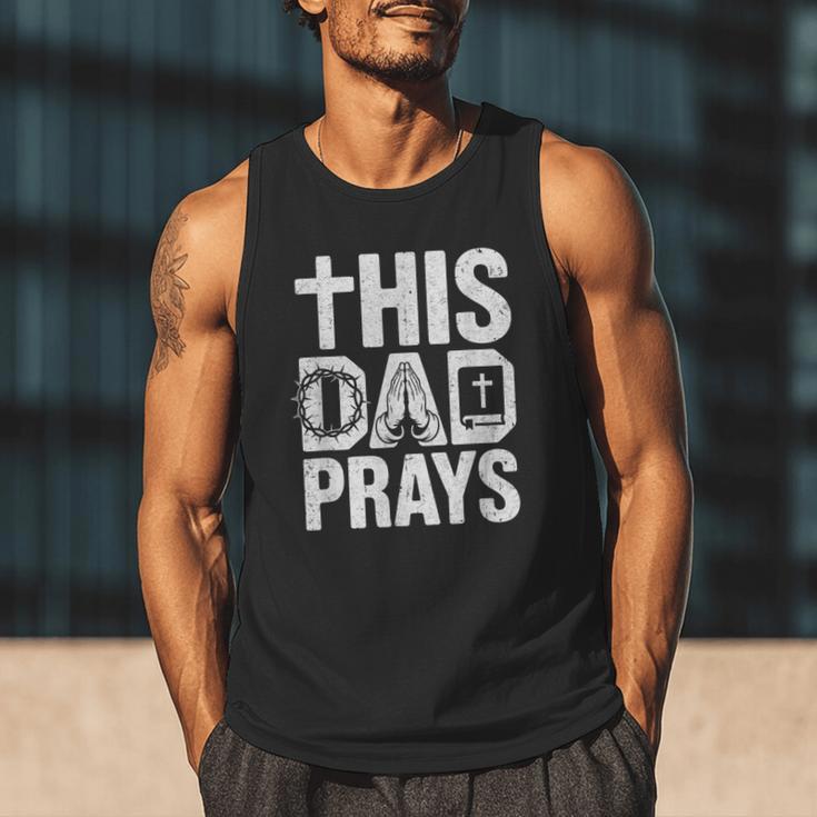 This Dad Pray Religious Vintage Father's Day Christian Daddy Men Tank Top