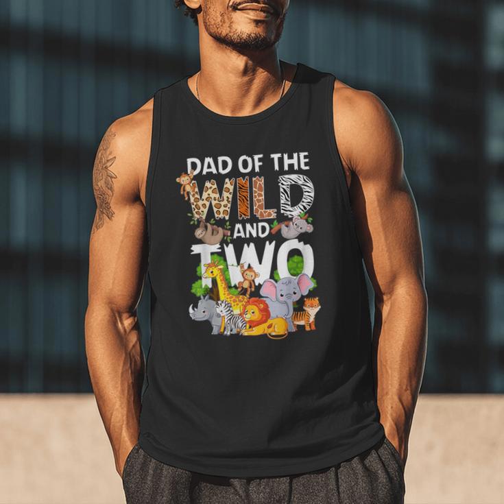Dad Of The Wild Two Zoo 2nd Birthday Safari Jungle Animal Men Tank Top Dad Of The Wild Two Zoo 2nd Birthday Safari Jungle Animal Men Tank Top