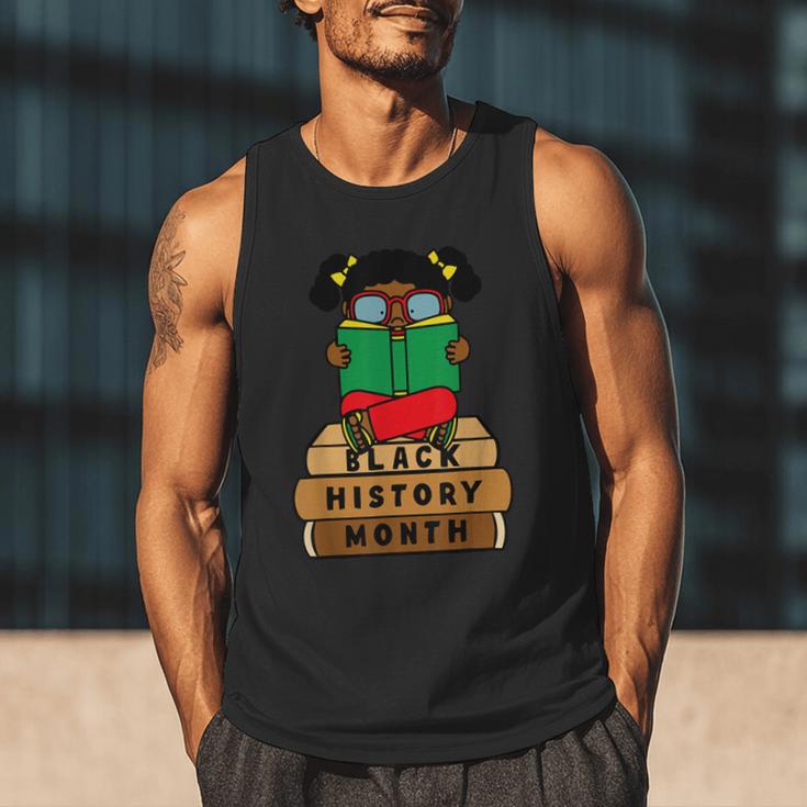 Girl Kid Reading Book Black History Month Bookworm Men Tank Top