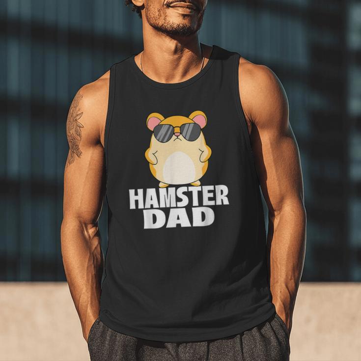 Hamster Dad Father's Day Animal Whisperer Rodent Lover Men Tank Top