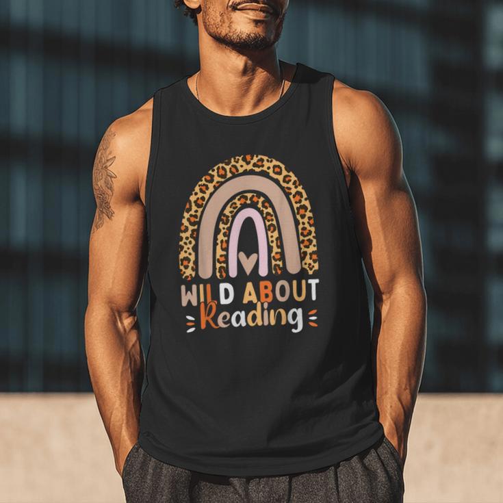 Leopard Teacher Wild About Reading Books Reader Librarian Men Tank Top
