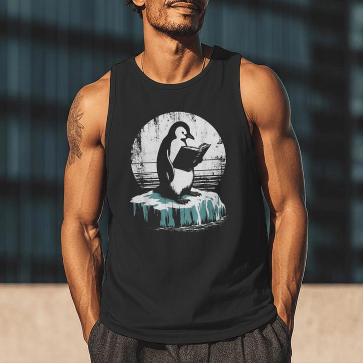 Penguin Reading A Book Vintage Graphic Bookworm Lover Men Tank Top