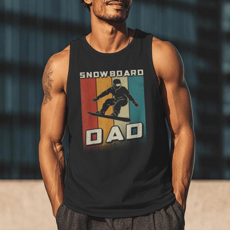 Retro Snowboard Dad Snowboarding Father Snowboarder Dad Men Tank Top