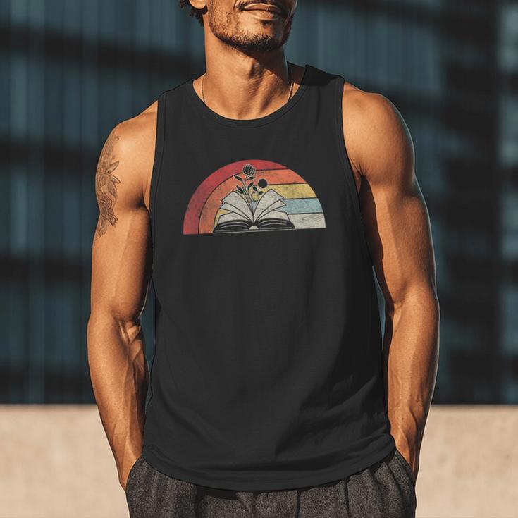 Retro Vintage Wildflowers Book Shirt Book Lover Men Tank Top