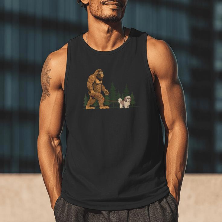 Shih Tzu Bigfoot Dog Walking Mom Dad Kids Men Tank Top Shih Tzu Bigfoot Dog Walking Mom Dad Kids Men Tank Top