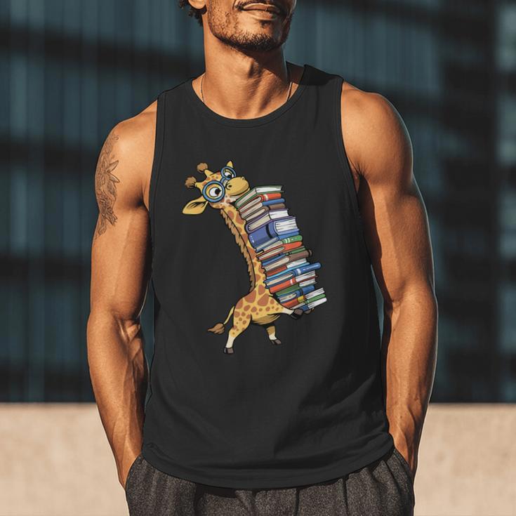 Teacher Shirt Giraffe Holding Books Bookworm Librarian Men Tank Top