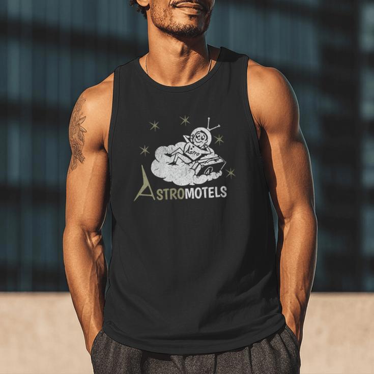 Vintage Hotel Matchbook Astro Motels 50s Retro Spaceman Men Tank Top