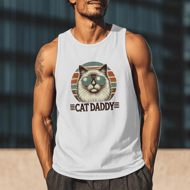 Cat Daddy Cool Ragdoll Cat Father's Day Retro Cat Dad Men Tank Top