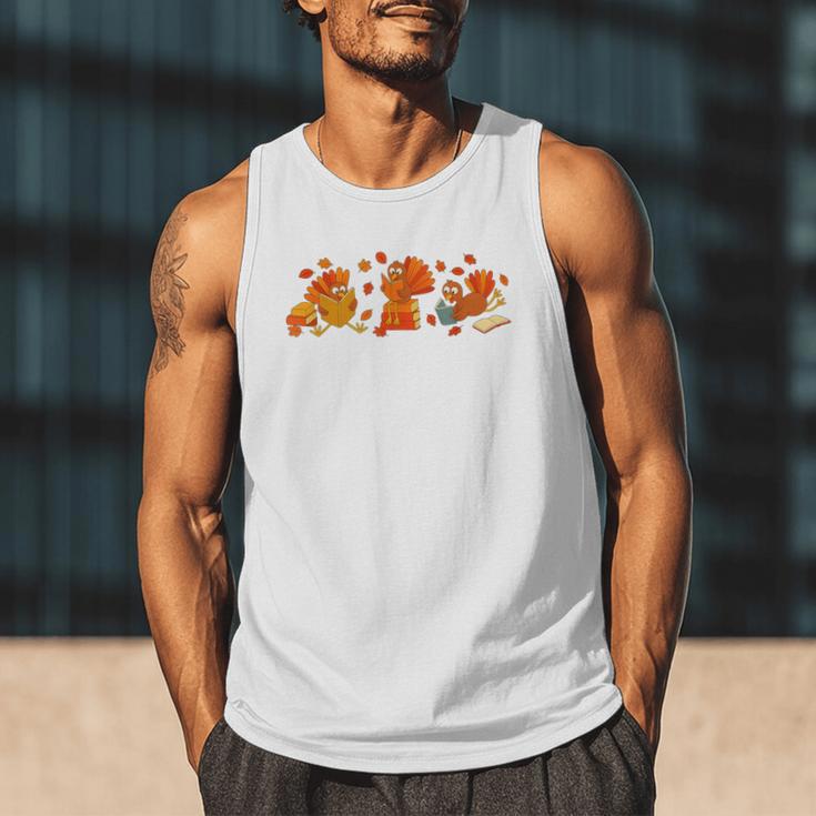 Cute Turkey Reading Book Librarian Bookworm Thanksgiving Men Men Tank Top