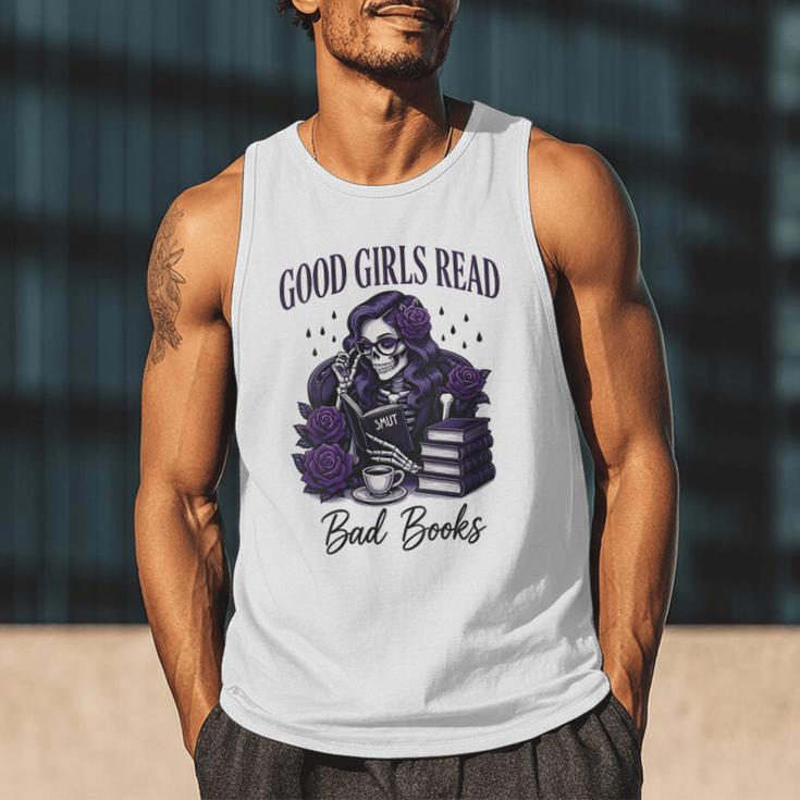 Good Girls Read Bad Books Sarcastic Skeleton Goth Skull Men Tank Top