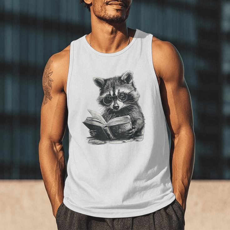 Raccoon With Book Cute Raccoons Reading Books Men Tank Top Raccoon With Book Cute Raccoons Reading Books Men Tank Top