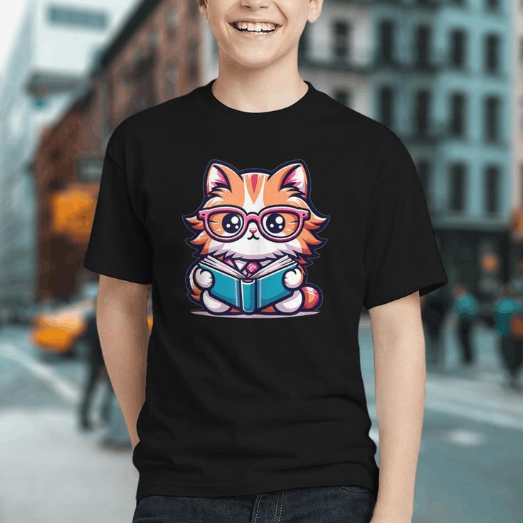 Adorable Book Lover Maine Coon Cat With Reading Glasses Cute Graphic Youth