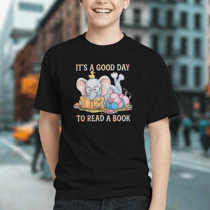 Its A Good Day To Read A Book Cute Pig & Elephant Adventure Graphic Youth