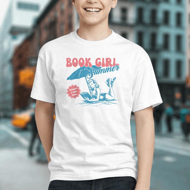 Retro Book Girl Summer Beach Vacation For Book Lover Graphic Youth
