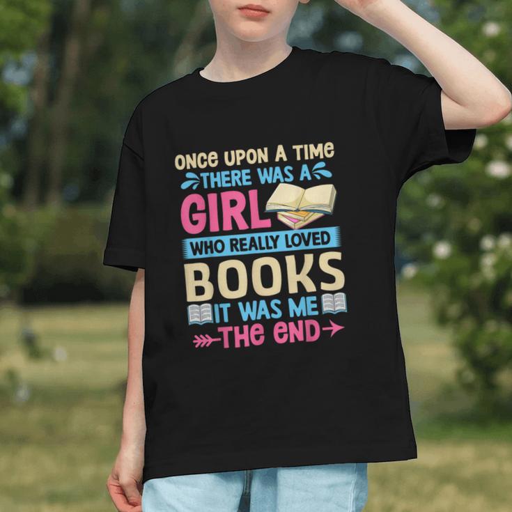 Once Upon A Time There Was A Girl Who Really Loved Books It Graphic Youth