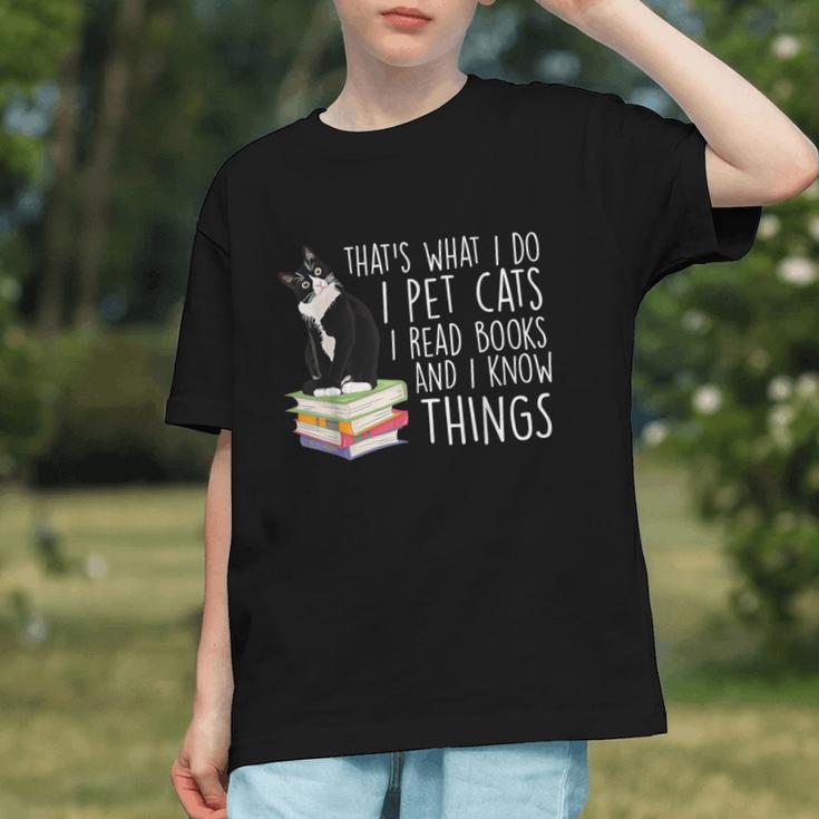 That's What I Do I Pet Cat I Read Books Tuxedo Cat Bookworm Graphic Youth