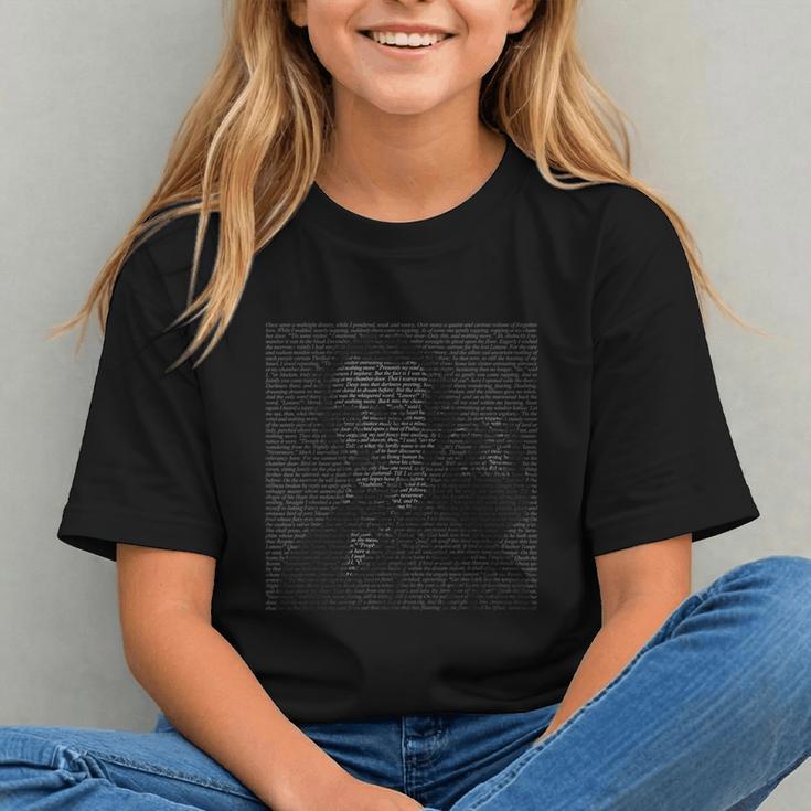 Edgar Allen Poe & Raven Reading Bookworm Reader Graphic Youth
