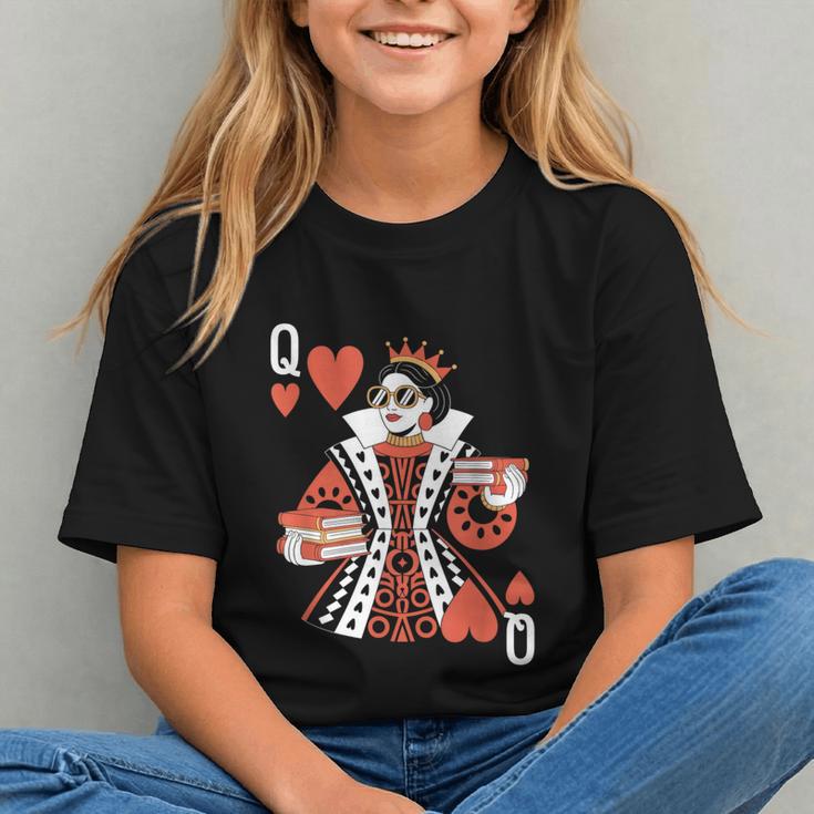 Modern Queen Of Hearts Book Lover Reading Novels Romantasy Graphic Youth