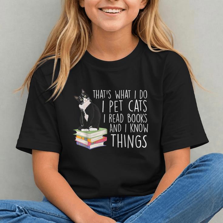 That's What I Do I Pet Cat I Read Books Tuxedo Cat Bookworm Graphic Youth