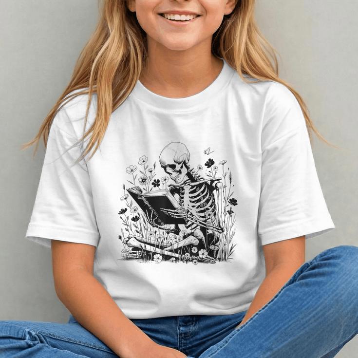 Skeleton Skull Halloween Book Reading Books Lover Teacher Graphic Youth