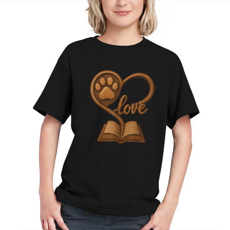 Girl Who Loves Dogs & Books Heart Dog Lover Reader Reeding Graphic Youth