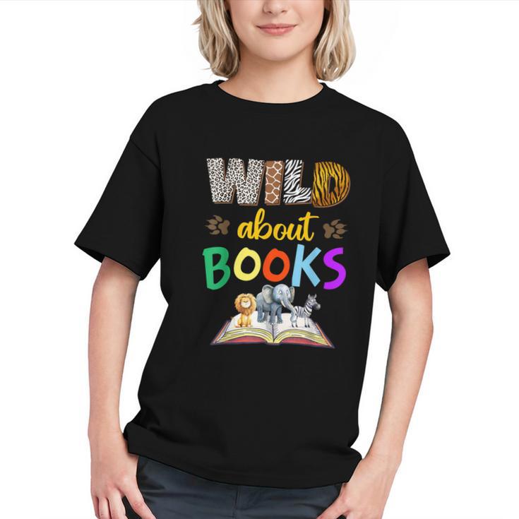 Wild About Reading Books Reader Bookworm Animals Book Lover Graphic Youth