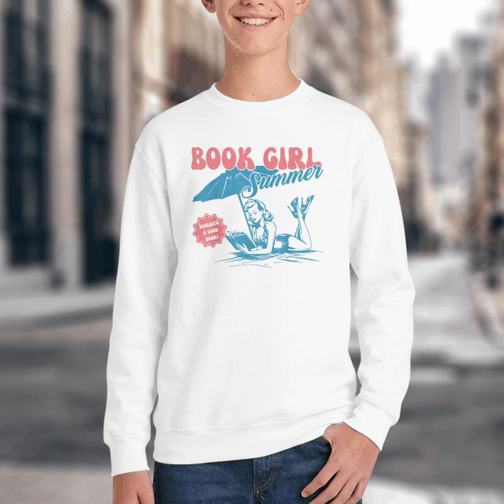 Retro Book Girl Summer Beach Vacation For Book Lover Youth Crewneck Sweatshirt