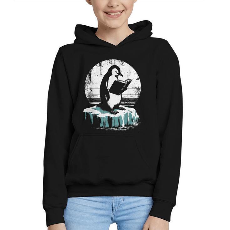 Penguin Reading A Book Vintage Graphic Bookworm Lover Graphic Youth Hoodie
