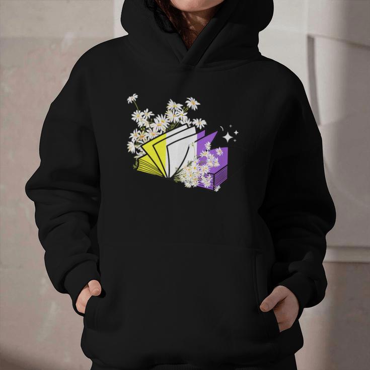 Non-Binary Book Lover Nonbinary Daisy LGBT Reading Pride Graphic Youth Hoodie
