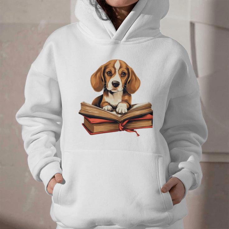 Cute Dog Beagle Reading Book Graphic Youth Hoodie
