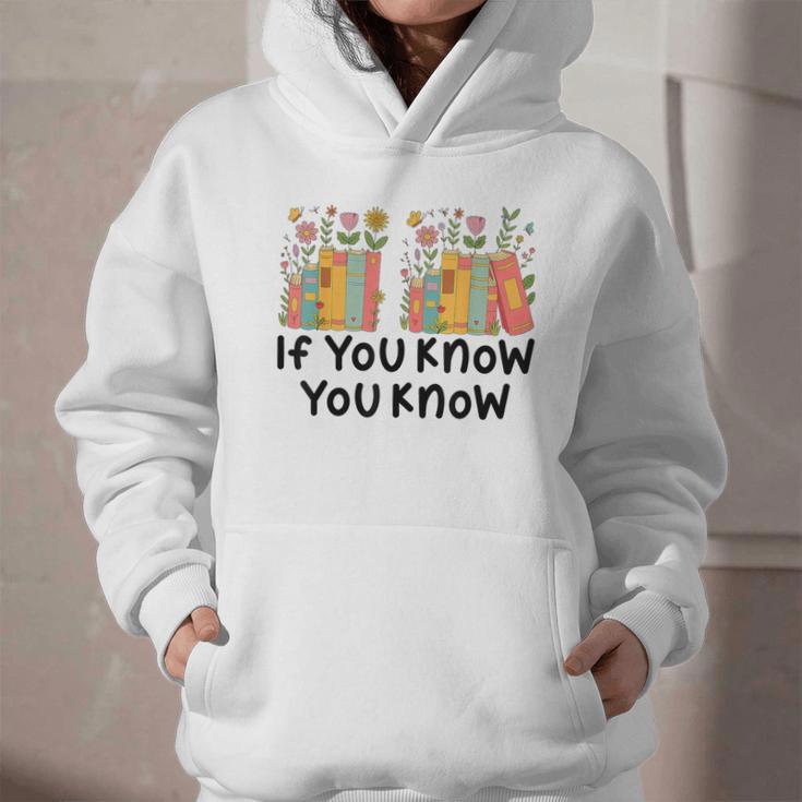 If You Know You Know 6 7 Reading Books Merry Christmas Graphic Youth Hoodie