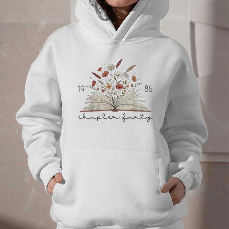 Life Chapter Forty 1986 Floral Book 40th Birthday Graphic Youth Hoodie