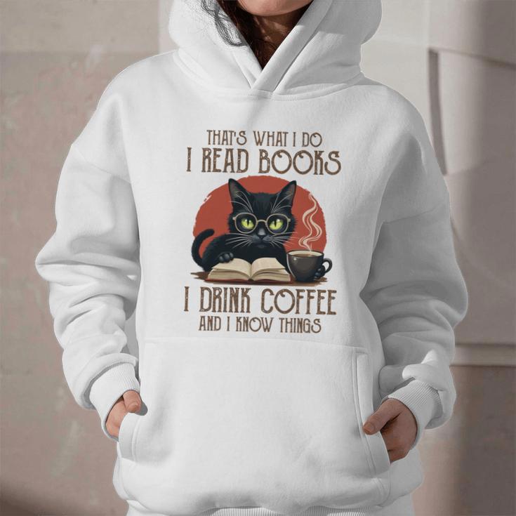 i Read Books And i Know Things Cat Reading Coffee Graphic Youth Hoodie