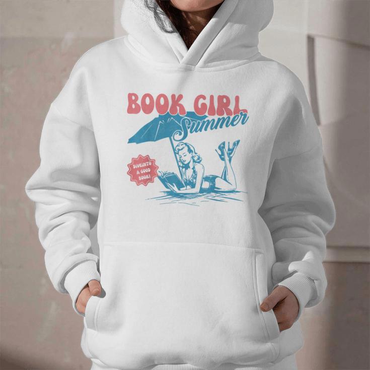 Retro Book Girl Summer Beach Vacation For Book Lover Graphic Youth Hoodie