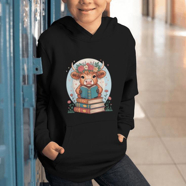 Cute Baby Highland Cow Reading Book Bookworm For Men Women Graphic Youth Hoodie