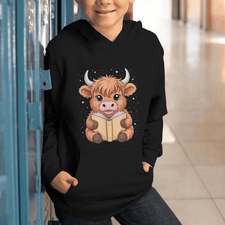 Cute Highland Cow Reading Book Graphic Youth Hoodie Cute Highland Cow Reading Book Graphic Youth Hoodie