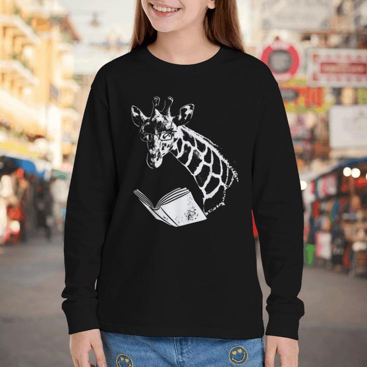 Cute Giraffe Wear Glasses Reading Book Librarian Bookworm Youth Long Sleeve Tee