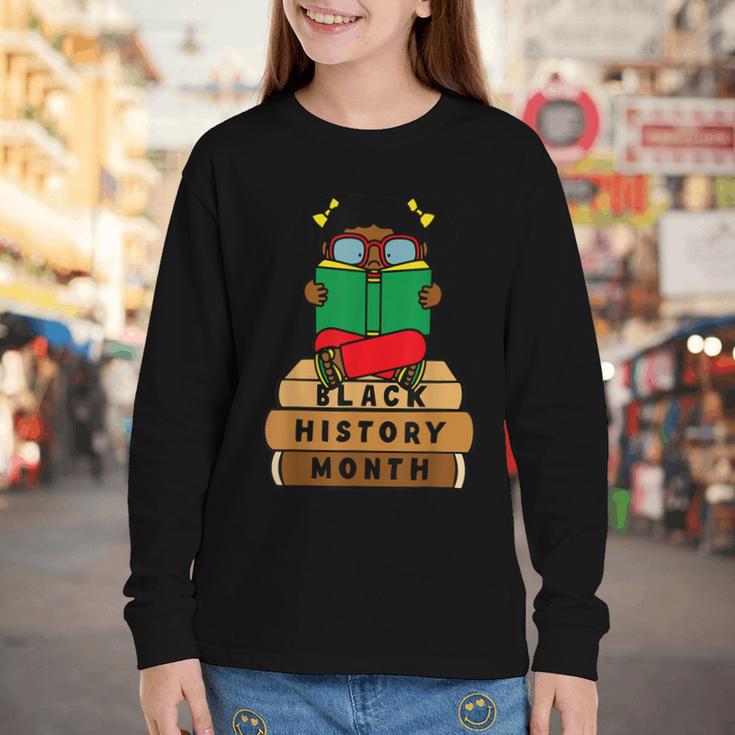 Girl Kid Reading Book Black History Month Bookworm Youth Long Sleeve Tee