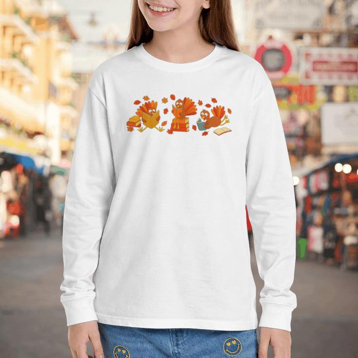 Cute Turkey Reading Book Librarian Bookworm Thanksgiving Men Youth Long Sleeve Tee
