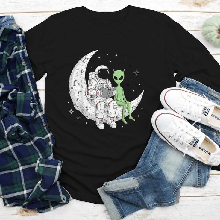 Astronaut Reading Book To Alien Moon Space Book Lover Men Youth Long Sleeve Tee
