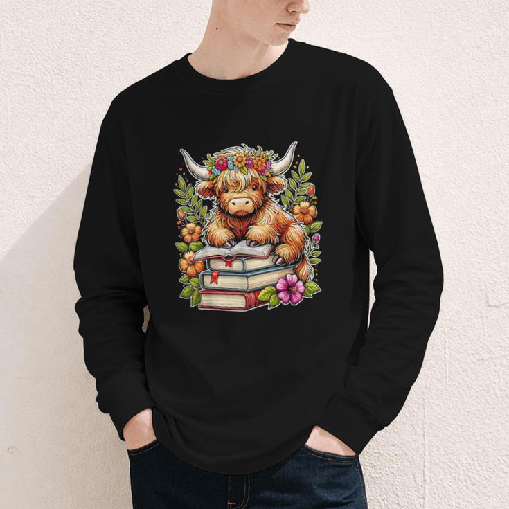 Bookworm Cute Highland Cow Reading Book Youth Long Sleeve Tee